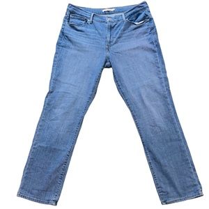 Levi classic straight size 14